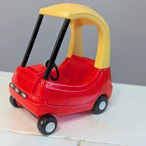 Vintage Little Tikes Mini Cozy Coupe Car – Dollhouse Size 6" – Red & Yellow